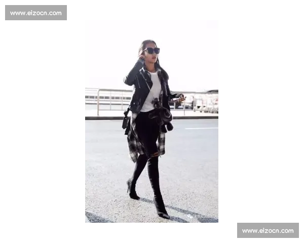 郑钦文柏林街拍：紫色网球包配 Labubu 玩偶，赛场外的个性符号